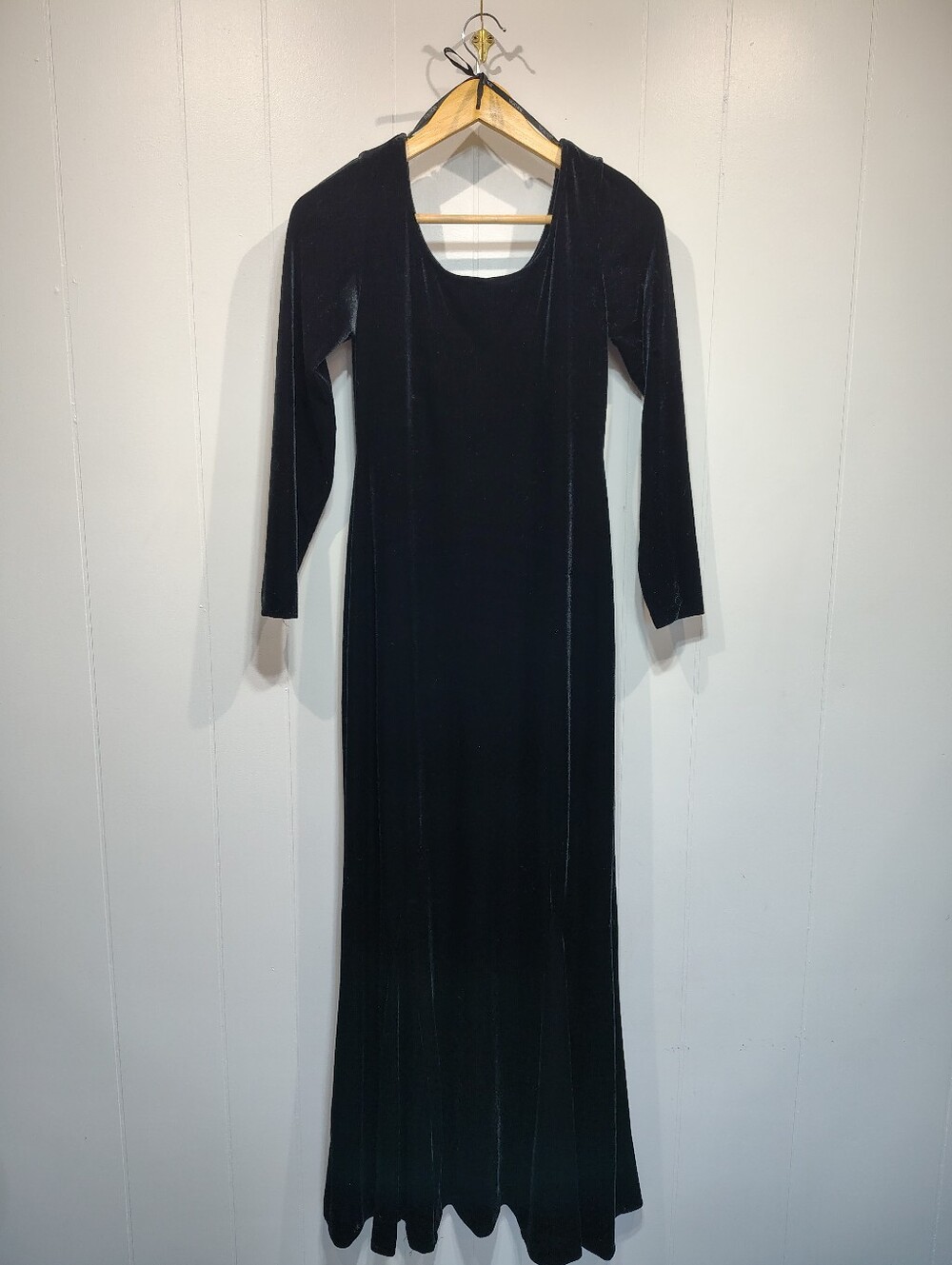 Night Way Black Velvet Goth Mermaid Dress Long Sleeve Made in USA 6 Vintage